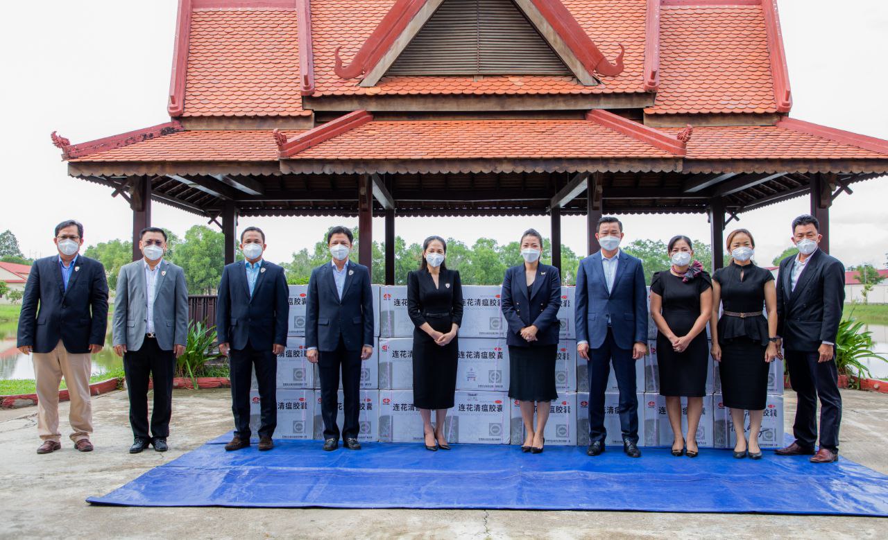 ក្រុមហ៊ុន ជីប ម៉ុង គ្រុបបានឧបត្ថម្ភថវិកាចំនួន ២០ម៉ឺន ដុល្លារសហរដ្ឋអាមេរិក និងឱសថLianhua Qingwen Jiaonang មួយម៉ឺនប្រអប់ជូនដល់សមាគមគ្រូពេទ្យស្ម័គ្រចិត្តយុវជនសម្តេចតេជោ(TYDA)ដើម្បីរួមចំណែកប្រយុទ្ធប្រឆាំងជំងឺកូវីដ-១៩ !!!!!