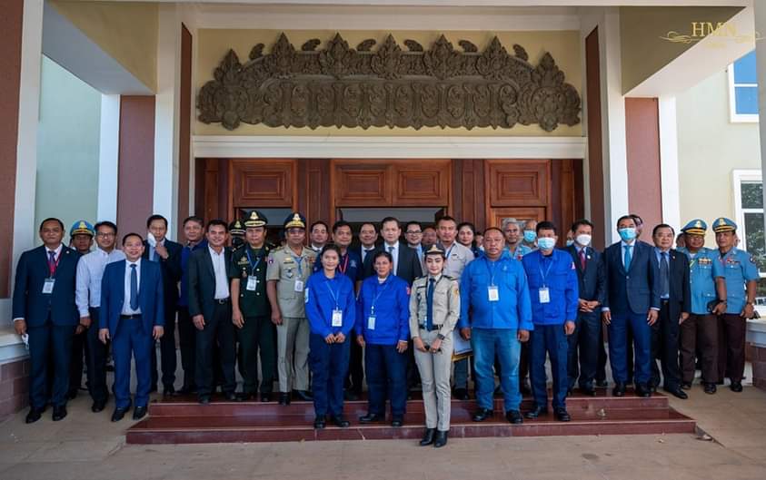 ឧត្តមសេនីយ៍ឯក ហ៊ុន ម៉ាណែត៖ “កម្ពុជាអស់មីន ឆ្នាំ២០២៥” គឺត្រូវពឹងផ្អែកលើកត្តា ០២ យ៉ាង !!!